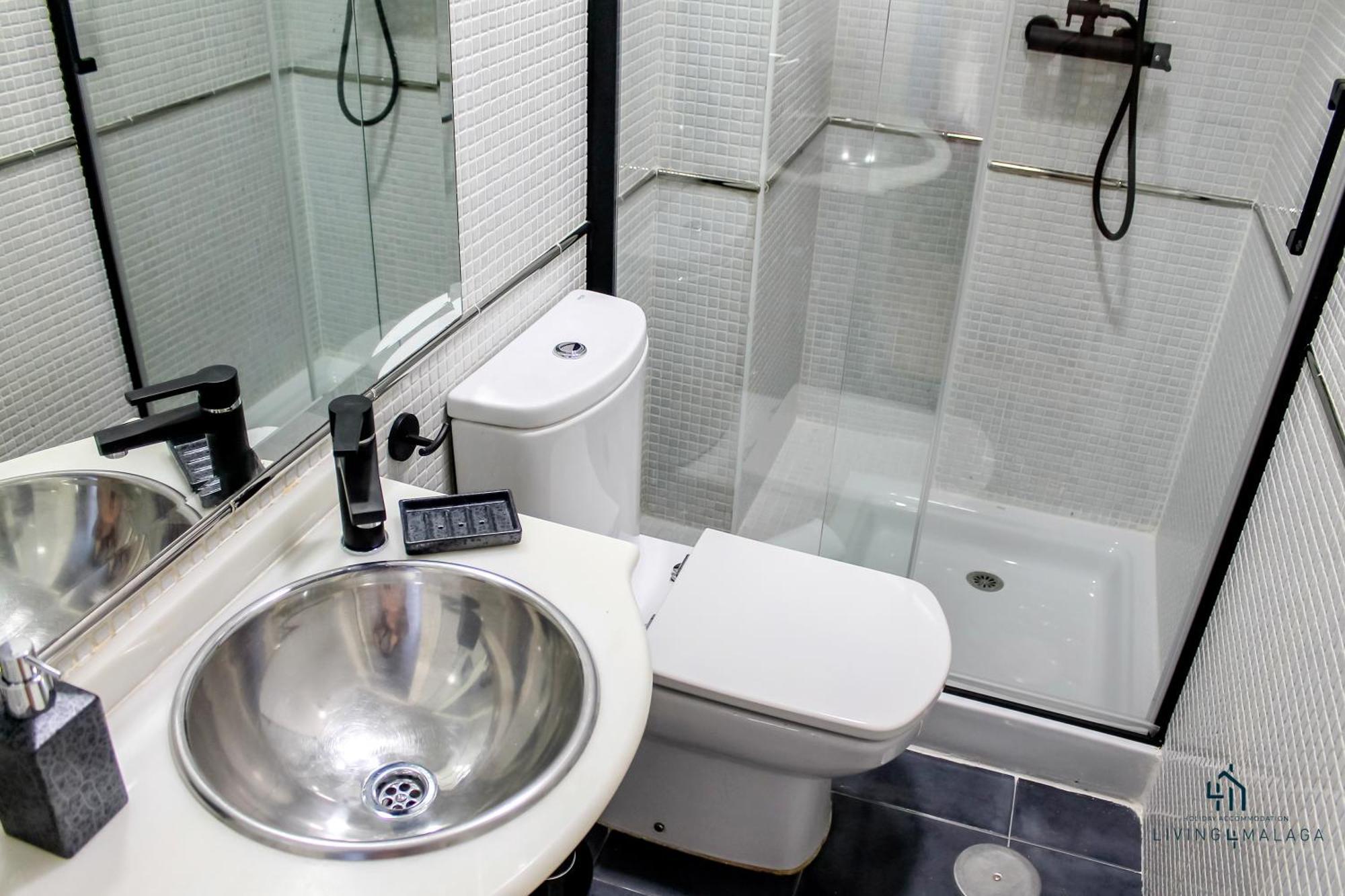 Apartamentos Living4Malaga Deluxe Bagian luar foto