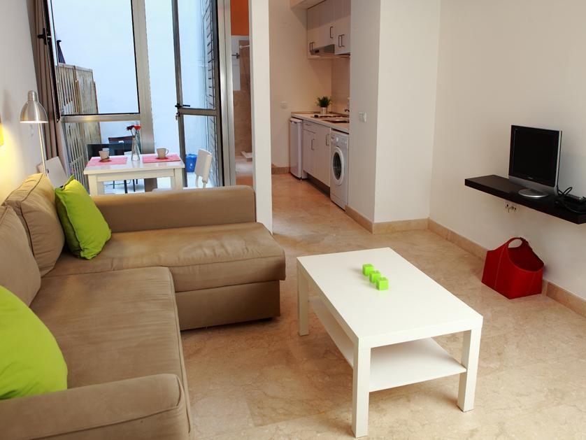 Apartamentos Living4Malaga Deluxe Bagian luar foto
